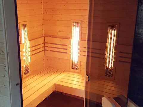Kombinovaná sauna - fínska sauna a infrasauna