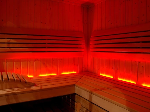 Infražiariče do sauny - 5 nečakaných výhod, ktoré zmenia váš pohľad na relaxáciu