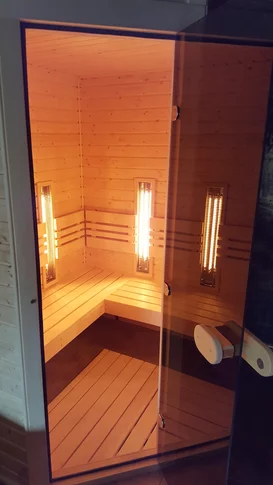 Kombinovaná sauna - fínska sauna a infrasauna Kombinovaná sauna - fínska sauna a infrasauna