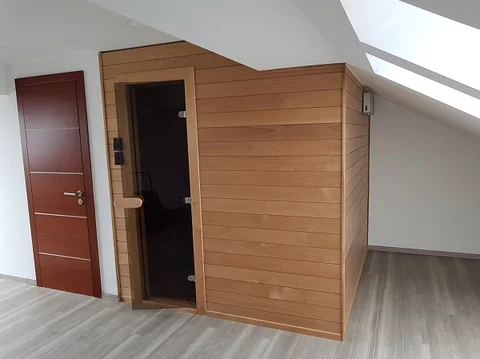 saunovanie fínska suchá sauna saunovanie fínska suchá sauna