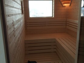 vnútorná suchá fínska sauna